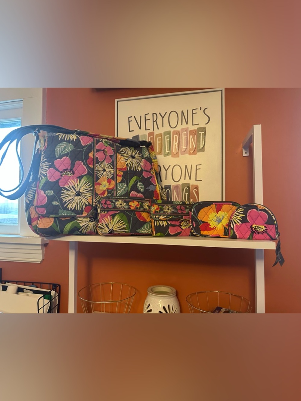 VERA BRADLEY “Jazzy Blooms” Floral Quilted (5) Piece Set(EUC)